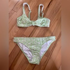 Xhilaration Swimsuit, Worn once, Size M